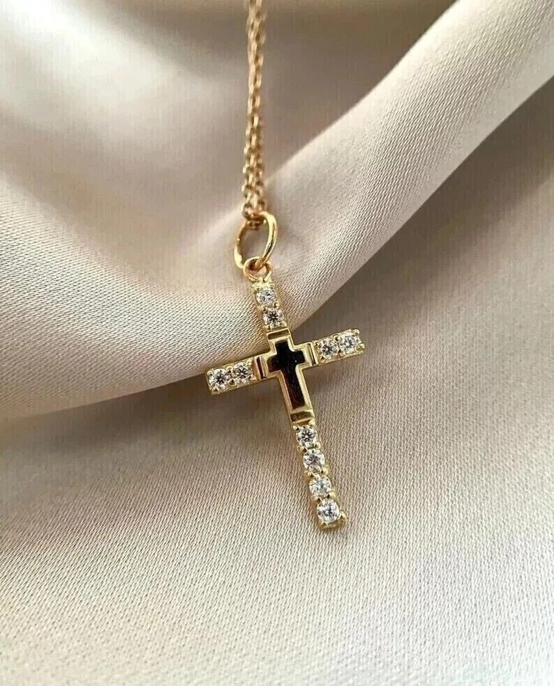 1.0Ct Round Cut Simulated Diamond Religious Cross Pendant 14k Yellow Gold Plated