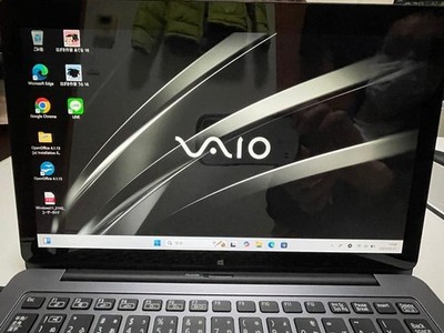 【ジャンク】VAIO VJZ13A / Core i7 / 16GB Sony Vaio VJZ13AA11N Core i7-5557U 3.10GHz RAM 16GB SSD 512GB
