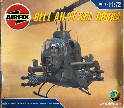 Airfix Bell AH-1T Sea Cobra 1/72 Scale Attach Helicopter 04046
