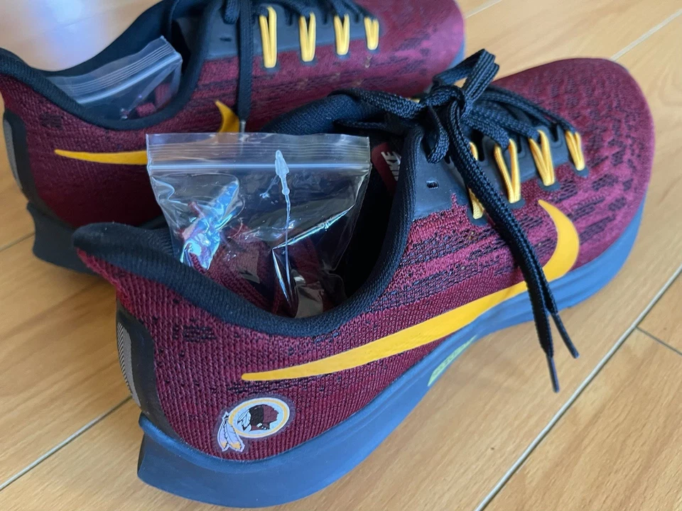 Talla 10 - Nike Air Zoom Pegasus 36 NFL Redskins Raro PROD CFM ¡¡NUEVO!!! Foto 3 de 4