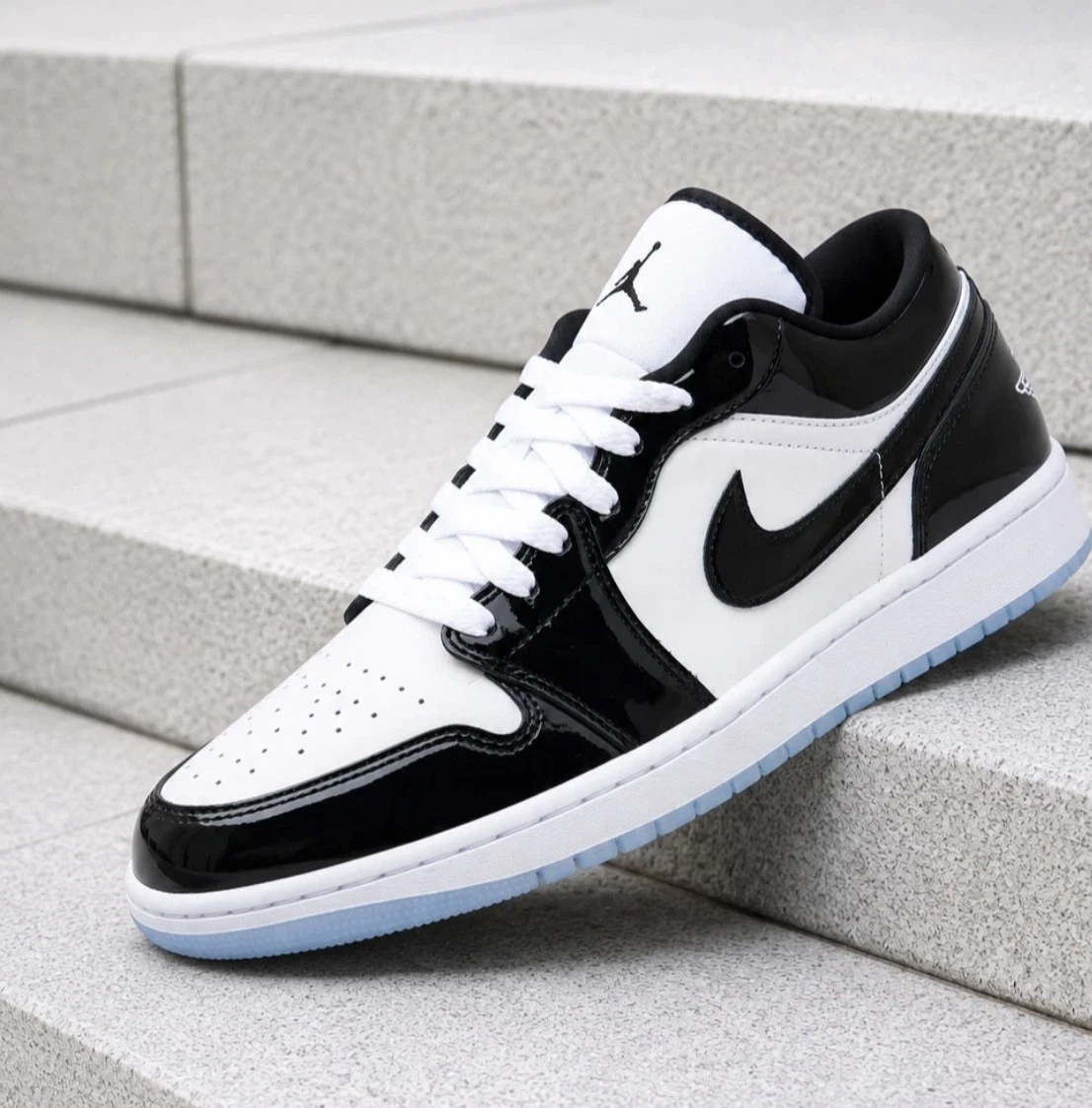 Preços baixos em Jordan 1 Low White Black | eBay
