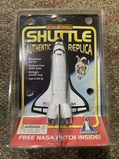 VINTAGE NASA Space Shuttle Replica Toy 1997 Action Products Sealed w Patch