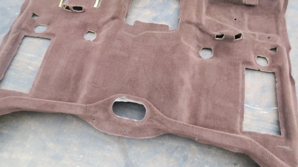 Ram 1500 2014-2018 OEM cabina y media alfombra sección marrón Foto 2 de 4