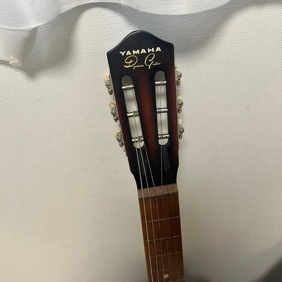 Corps de guitare acoustique Yamaha Dynamic Guitar - Photo 2/4