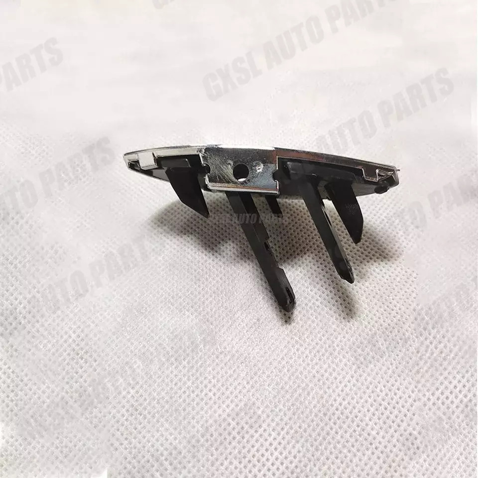 Bentley Flying Spur Left Headlight washer P/N 4W0807927A