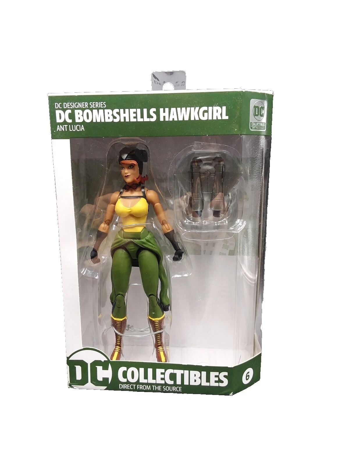 Figuras de acción de plástico Chica Halcón y accesorios