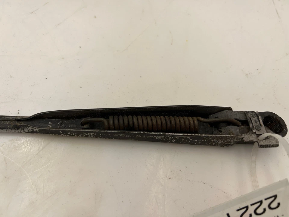 Brazo limpiaparabrisas delantero OEM 22110157 1988-1994 Chevy C1500 C2500 C3500 Foto 4 de 4