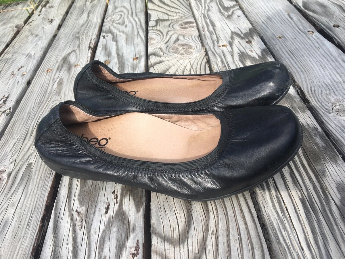 Abeo tia deals flats