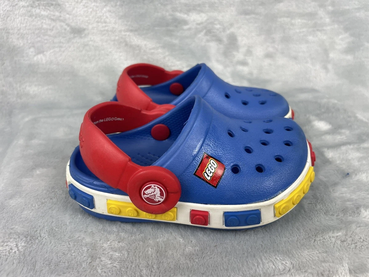 Lego shop crocs new