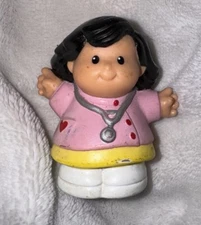 Fisher Price Little People SONYA LEE ASIAN PHYSICIAN DOCTOR WOMAN LADY 1999 S6