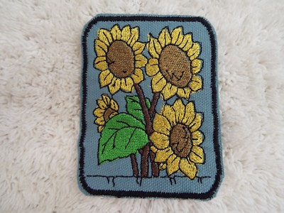 SUNFLOWERS 3-5/8'' Embroidery Iron-on Custom Patch (E15)