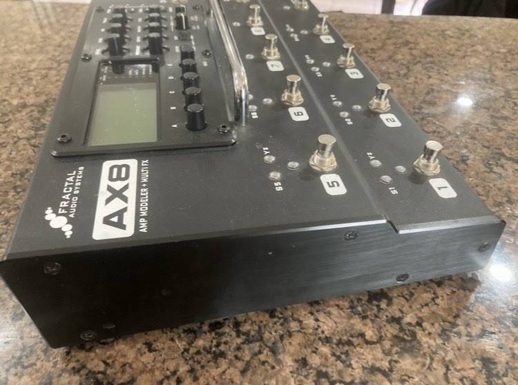 Fractal Audio Systems AX8 Digital Amp Modeler Multi FX Processor