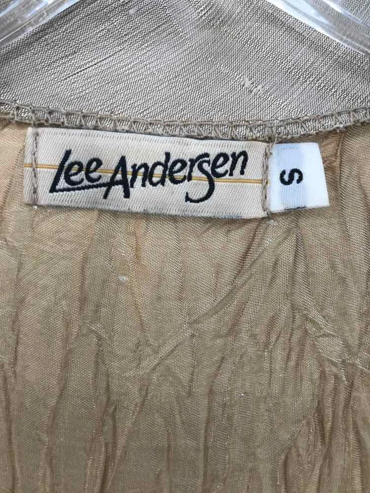 Blusa cárdigan Lee Andersen tostada talla pequeña usada Foto 3 de 3