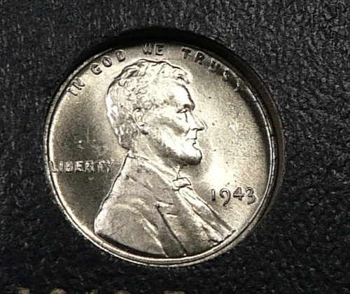 1943  Lincoln Cent  - Lustrous  Uncirculated - - (SGP1-4)