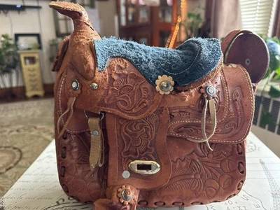 VTG Saddle Bag Purse Hand Tooled Leather Crossbody Western - Photo 1/4