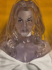 Retro MARVEL LEGENDS DIAMOND EMMA FROST - MIP TARGET EXCLUSIVE Vintage x-men 97