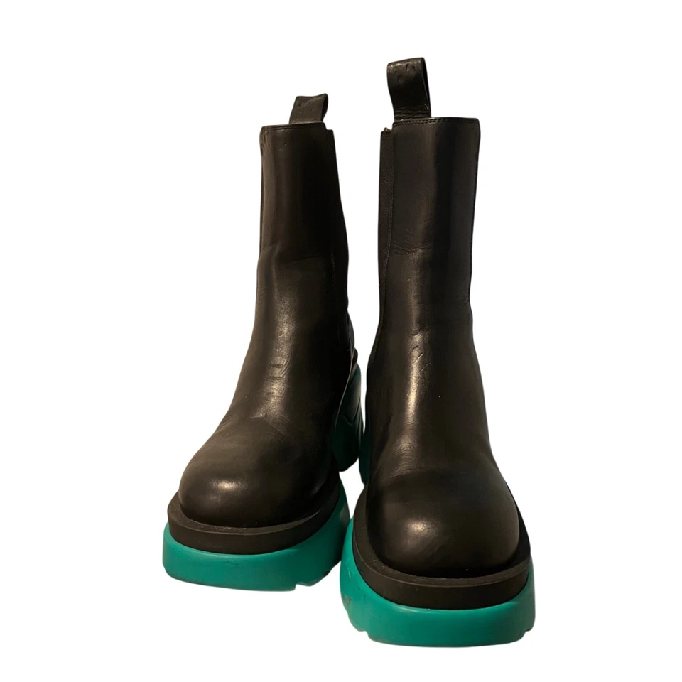 Botines Bottega Veneta de cuero flash talla 40 negro y verde azulado Foto 2 de 4