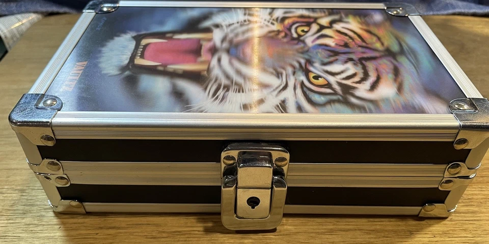 2020 Limited Edition Royce Vaultz Locking Hard Case, Holographic Tiger With Key - Image 4 of 4