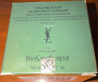 Yves Saint Laurent Touche Éclat Cushion Foundation B10 Porcelain SPF23 5g