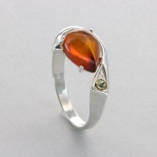 Drop Teardrop Cognac Brown BALTIC AMBER Ring with 1 CZ- 925 STERLING SILVER 70e
