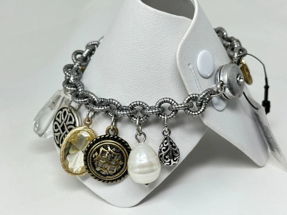 Nuevo Brazalete CHICO'S Tono Plateado Tono Dorado Acrílico Perla CHARM 7.75" Foto 3 de 4