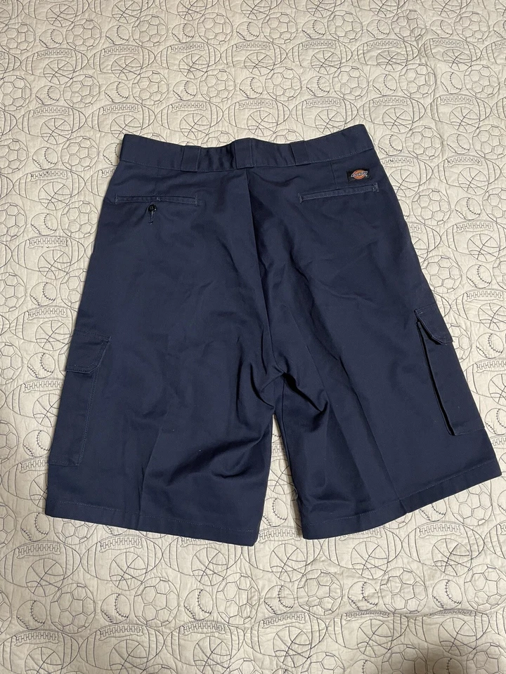 Dickies Loose Fit Blue Cargo Shorts Sz 36 RN20697 ZIP FLY - Image 2 of 4