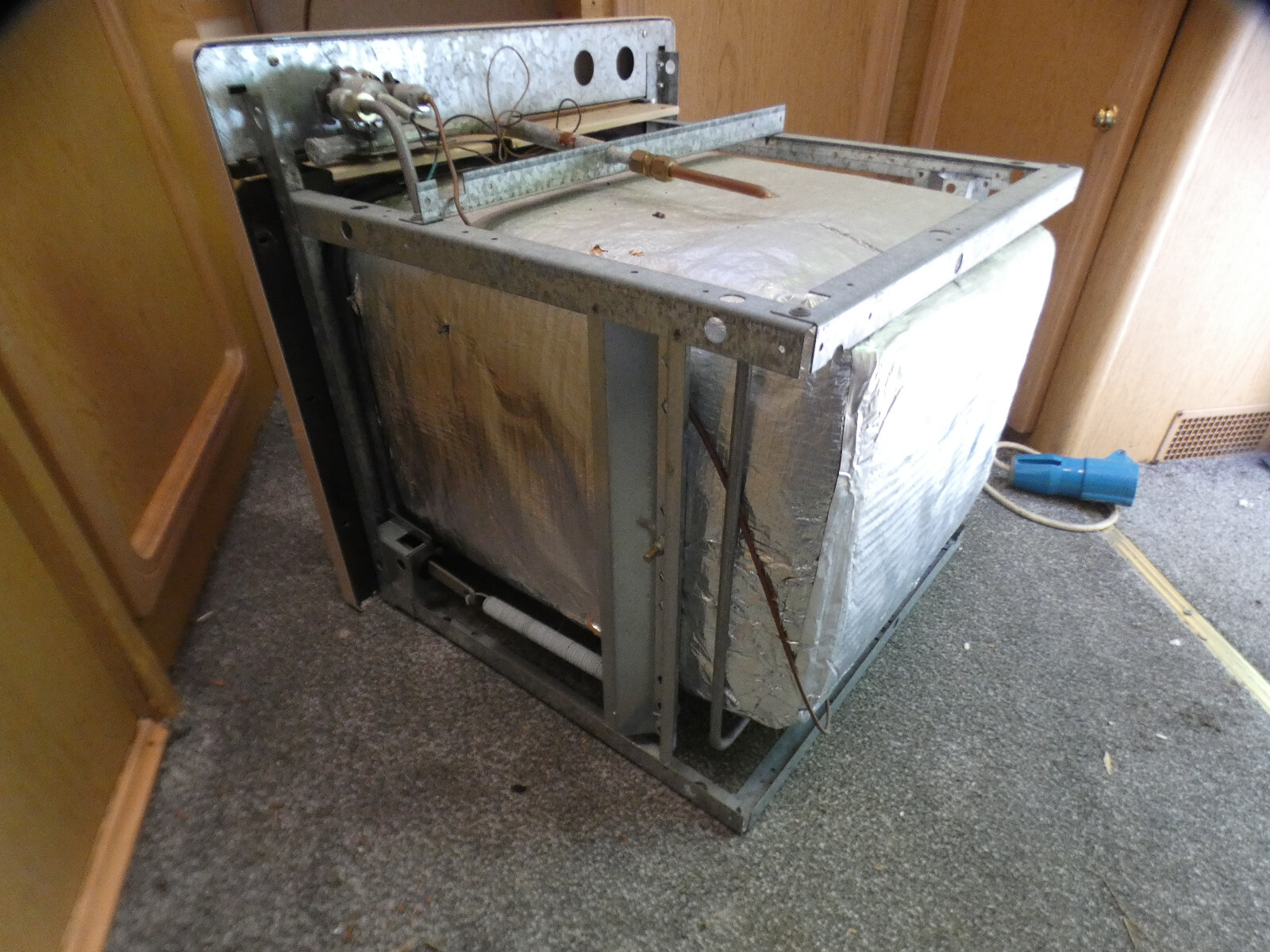 Caravan gas oven , Stoves, 2200 model 059040808 eBay