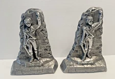 Vintage Pair of Ethan Allen Ticonderoga Bookends Cast Metal 8.5"x6" 🌺🌺