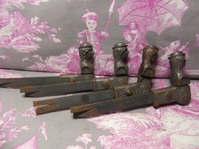 4 ANCIENS LOQUETS BLOQUE BLOC VOLET GÂCHE FERRONNERIE FONTE ARRET DE FENÊTRE
