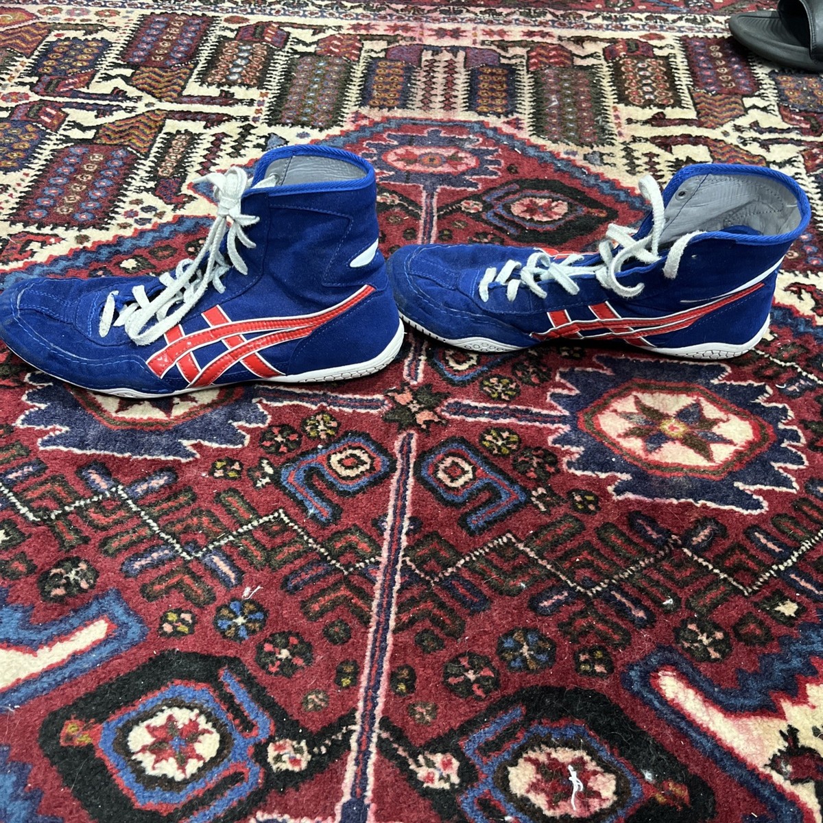 Size 8-ASICS New Gen exeo Wrestling Shoes blue red and white | eBay