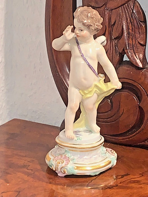 Meissen Porzellan Figur Amor Junge ca.1860 Jahr Antik Neuwertig Wert ca.2000 