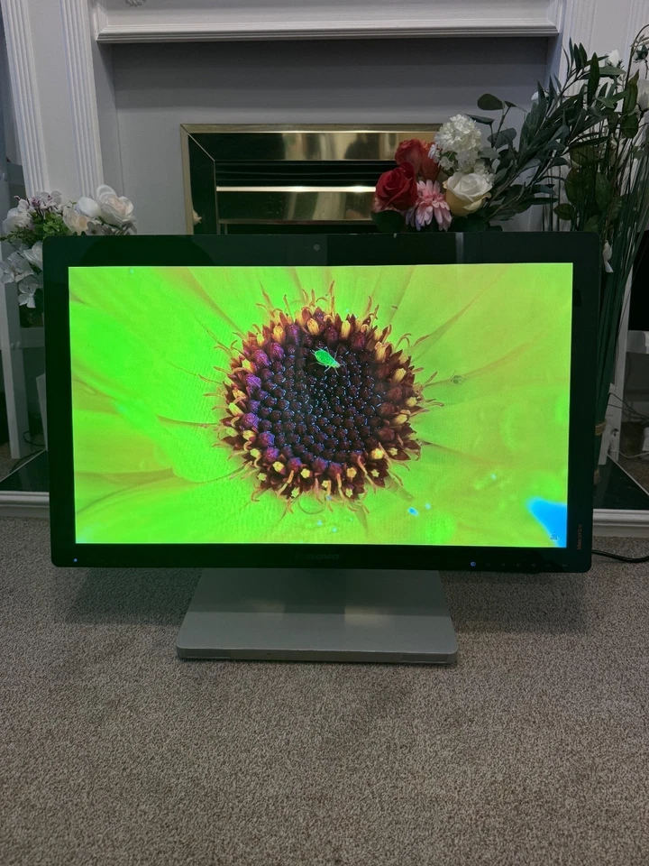 Lenovo IdeaCentre A720 27" i7-4700MQ 8GB 119GB SSD GT 740A AIO PC Spares/Repair - Image 2 of 4