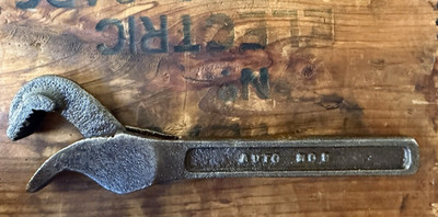 Unique/Uncommon Erie Tool Works No 8 Adjustable Auto Mechanic Wrench 7 3/4 Long