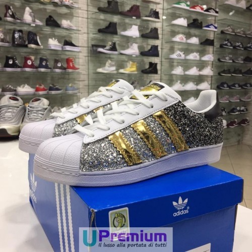 Adidas Superstar Argento Nero Oro 2022 [Prodotto Customizzato] Scarpe  ORIGINALI | eBay