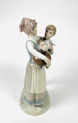 Rare Lladro Spain Porcelain Figurine, Couple Man and Woman Vase