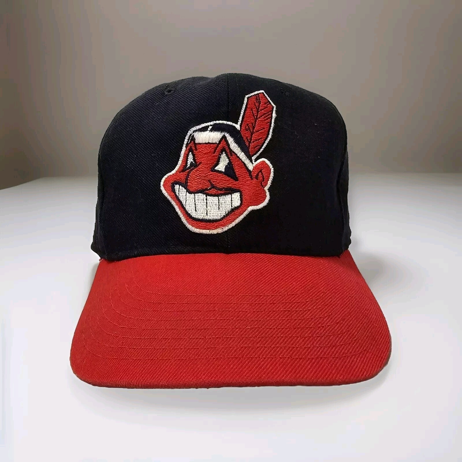 VINTAGE CLEVELAND INDIANS HAT NEW ERA 