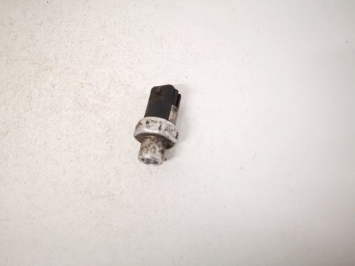 Volkswagen Passat 2000 Pressure Switch, air conditioning AC Pressu #1607627-16