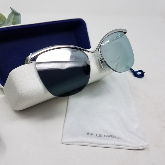 LE SPECS‎ LUXE Semi-Charmed 1702132 55MM Sunglasses Bamboozler Black Female Rectangle Sunglasses | Le Specs main image 4