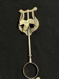 Vintage Clarinet Lyre Sheet Music Holder Marching Band Metal Clip Clamp