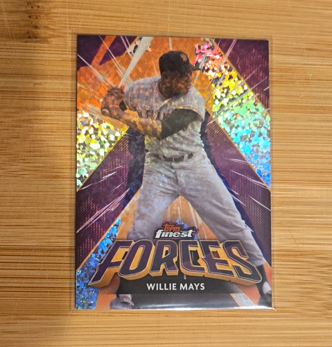 2026 Topps Finest Willie Mays Base (RAW)