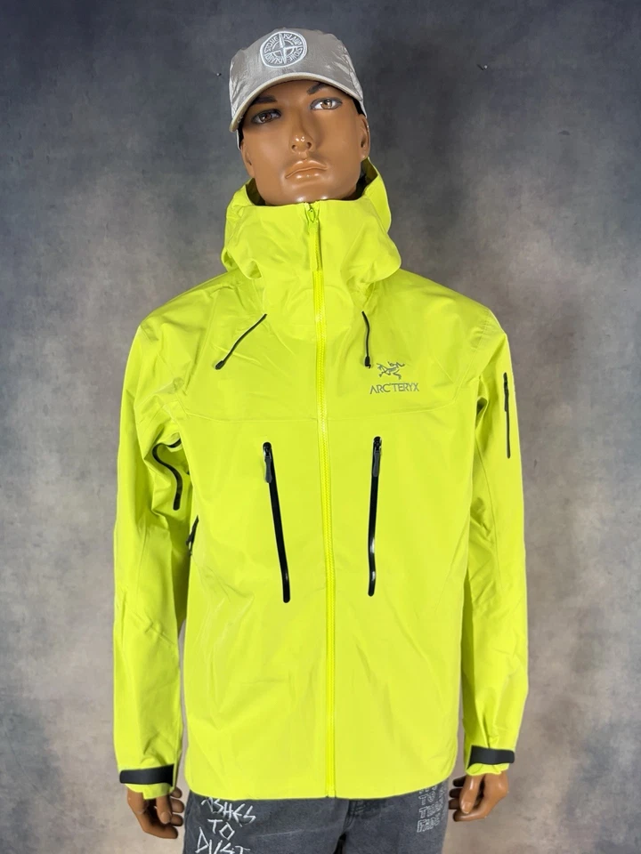 ARC'TERYX Gore Tex Pro Alpha SV Raincoat Jacket Outdoor Hiking Size M RRP 530$ - Image 2 of 4