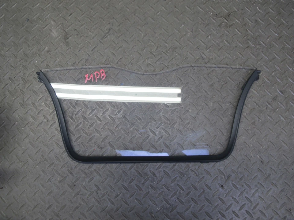 1997-2004 PPORSCHE BOXSTER 986 ЗАДНИЙ ЦЕНТРАЛЬНЫЙ ВЕТРОВОЕ СТЕКЛО ВЕТРОВОЙ ДЕФЛЕКТОР СТЕКЛЯННАЯ ПАНЕЛЬ - Изображение 4 из 4