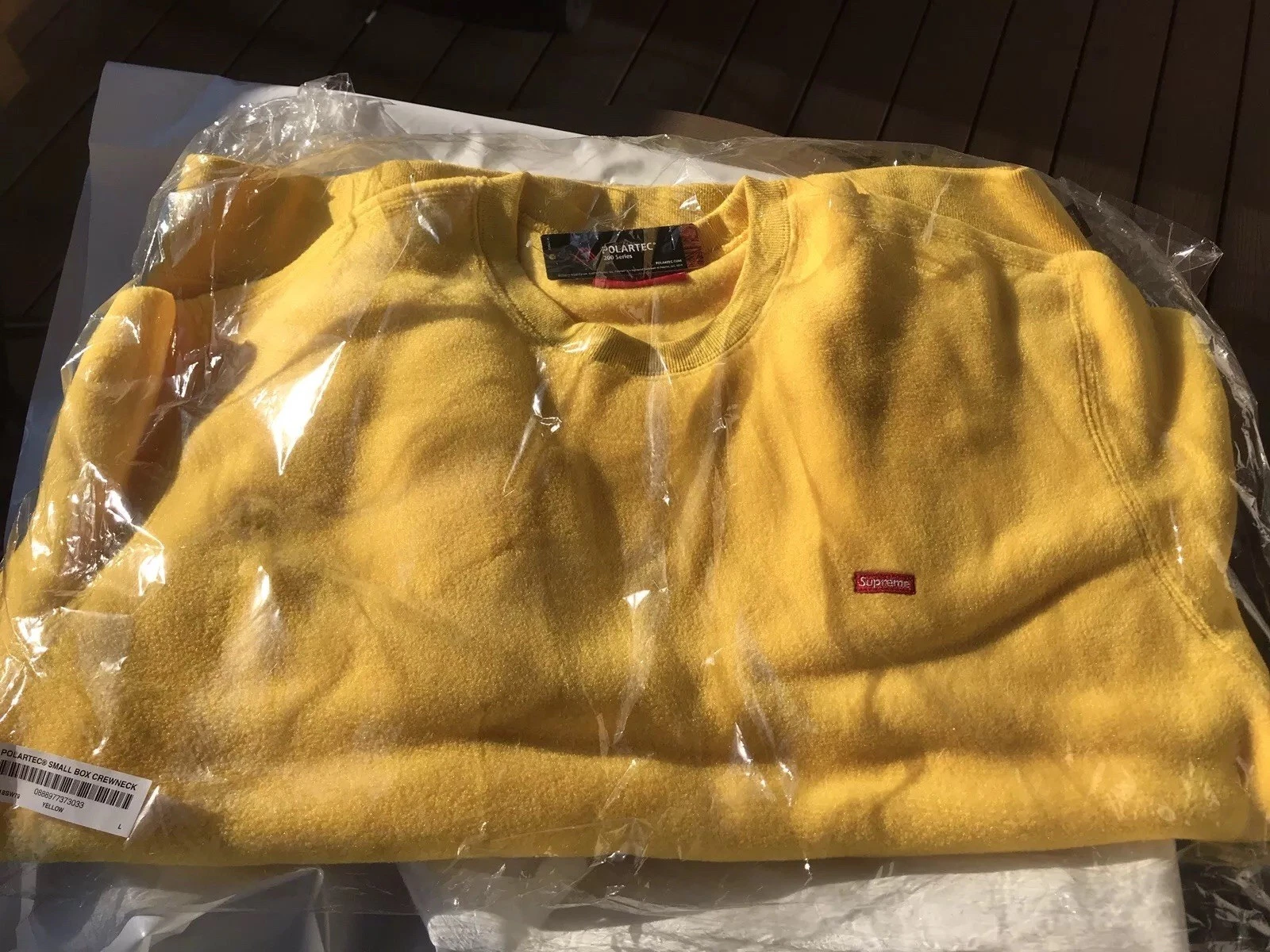 Supreme FW18 Polartec Petite Boîte Crewneck Jaune BOÎTE LOGO GRANDE