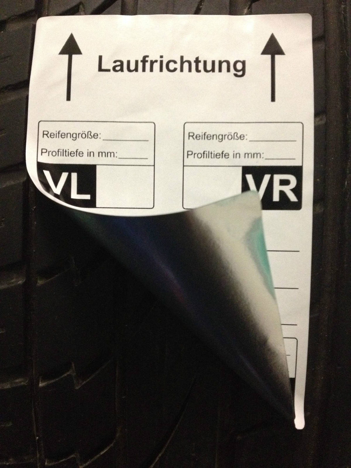 Bild 2 von 8