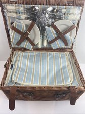 Wicker Insulated Picnic Basket Large Set for 4 HappyPicnic Dinnerware