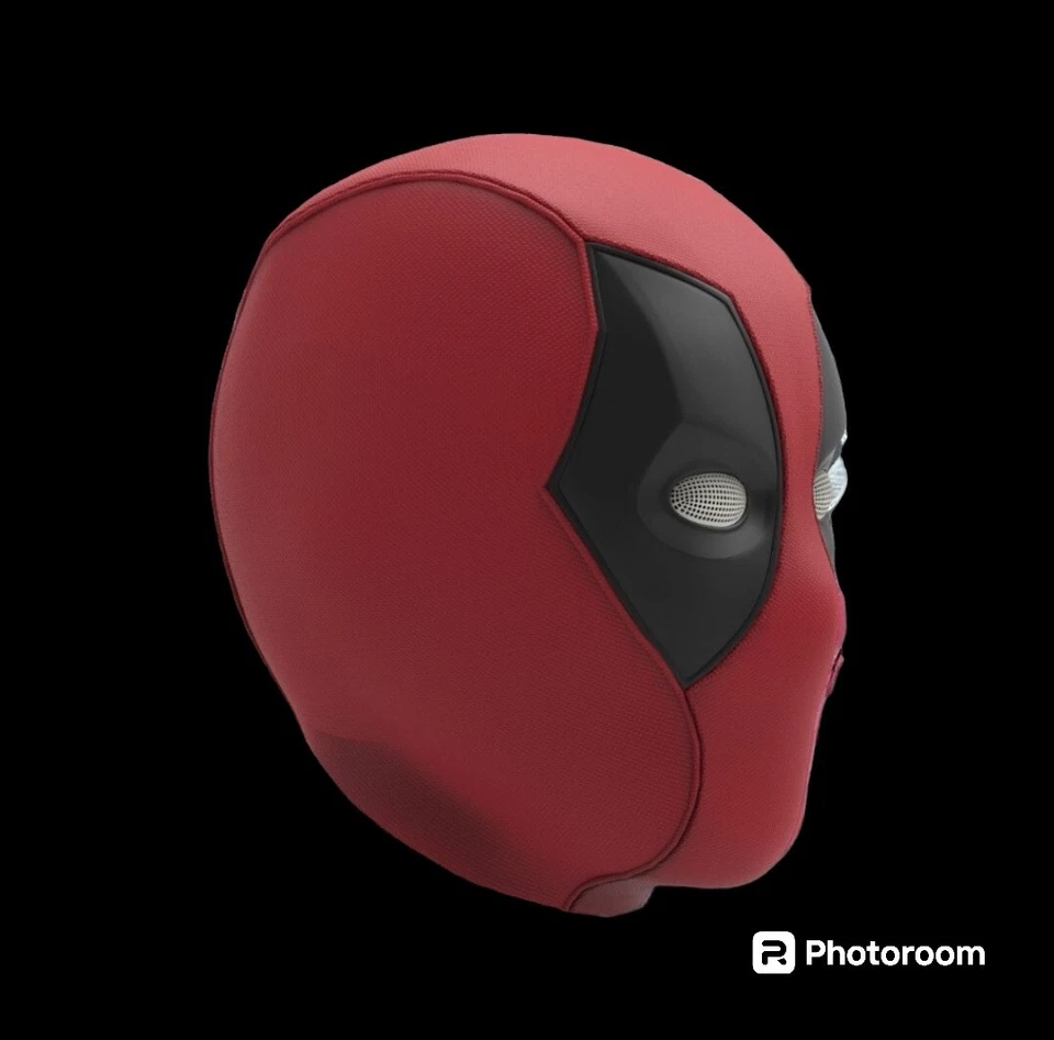 Deadpool Helmet - Image 2 of 4