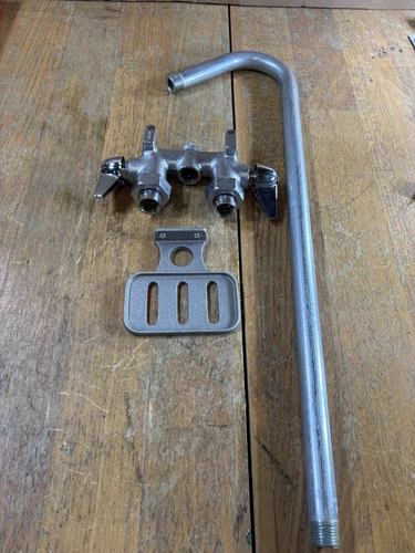 B&K Faucets Tub and Shower 4 Piece Combo Set