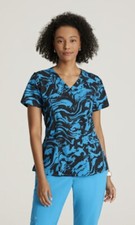 Barco One  5107 V-Neck Detailed Scrub Top in "Marble Wave" Size S