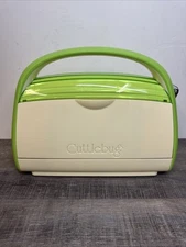 Cricut Cuttlebug Die Cutting Embossing Machine Manual Crank Crafter NICE