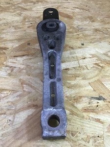 348222 Halter für Getriebe VW Touran (1T1, 1T2) 1K0199855AE